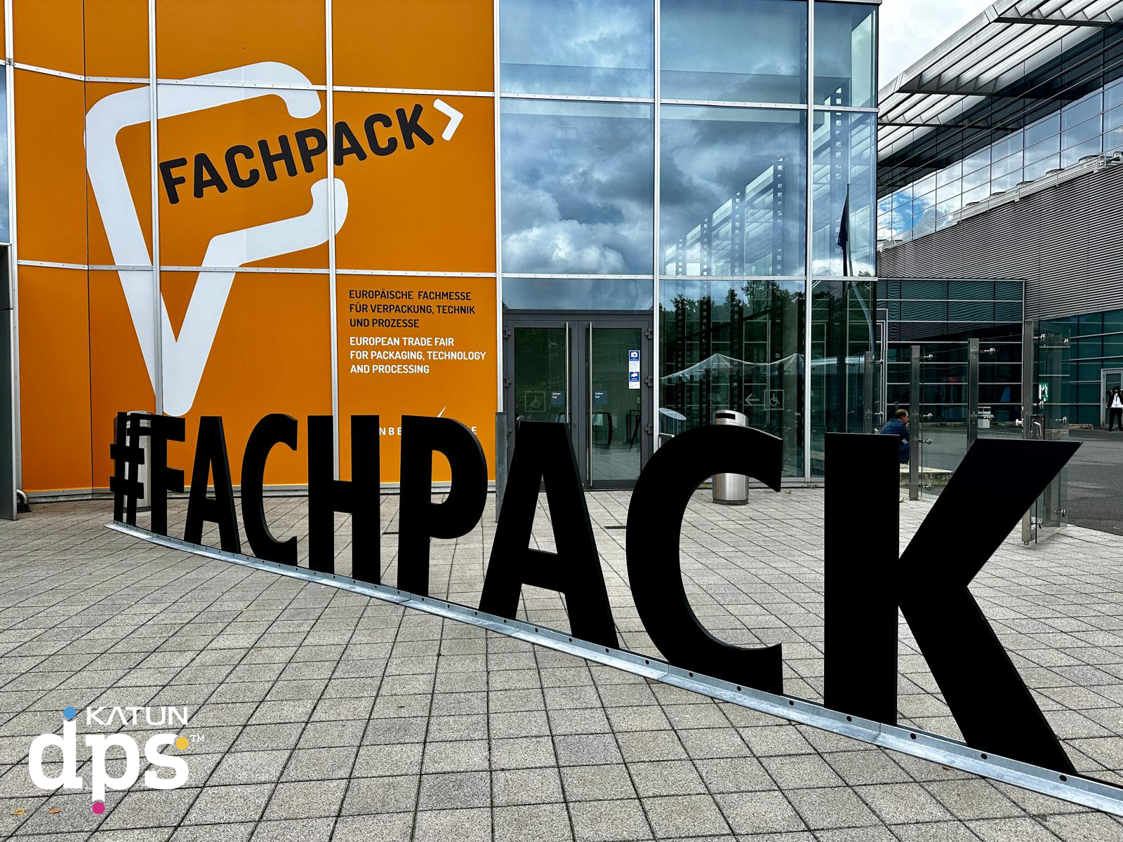 Fachpack entrance sign